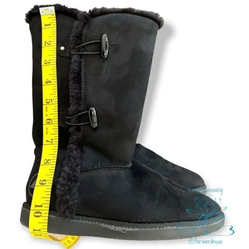 Black Airwalk Boots Size 5.5
